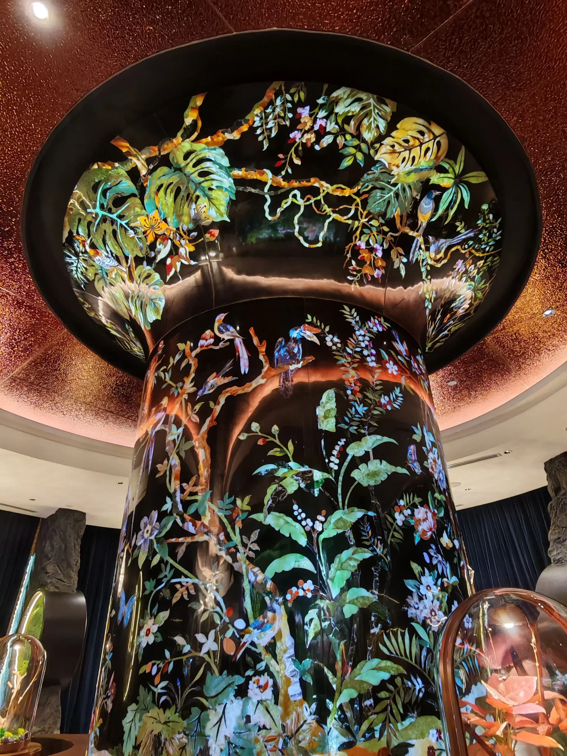 Lumi Stone Pillar - Round